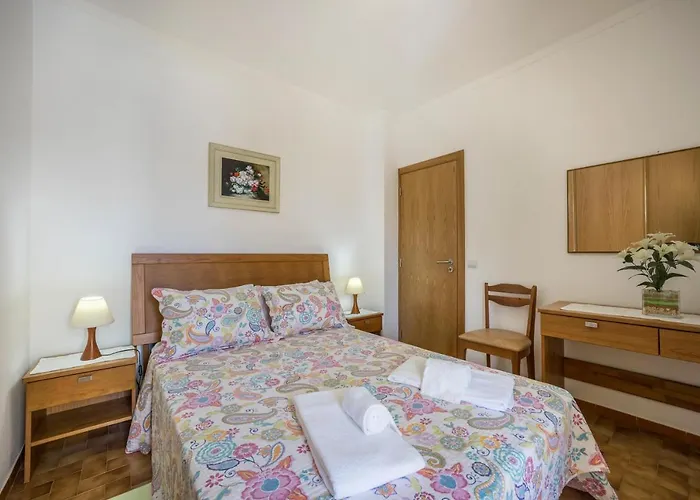 Daire Brites Nº3 Burgau