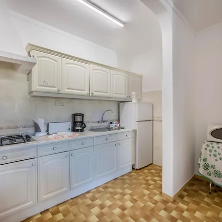 Brites Nº3 Apartamento *
