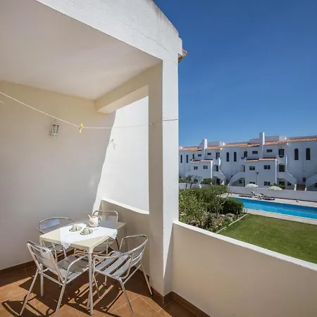 Apartment Brites Nº3 *